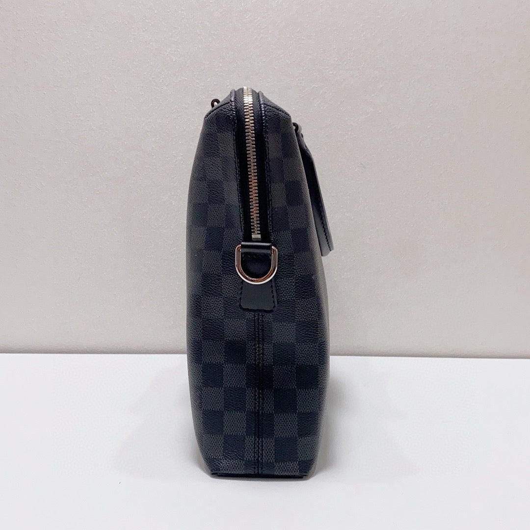 Louis Vuitton - Briefcase - Damier Graphite coated canvas with leather trim - Black - (large)