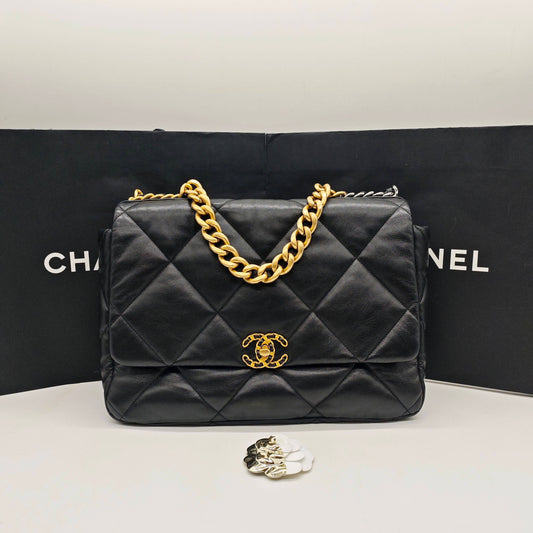 Chanel - 19 Bag Maxi - Lambskin leather - Black - (Large)
