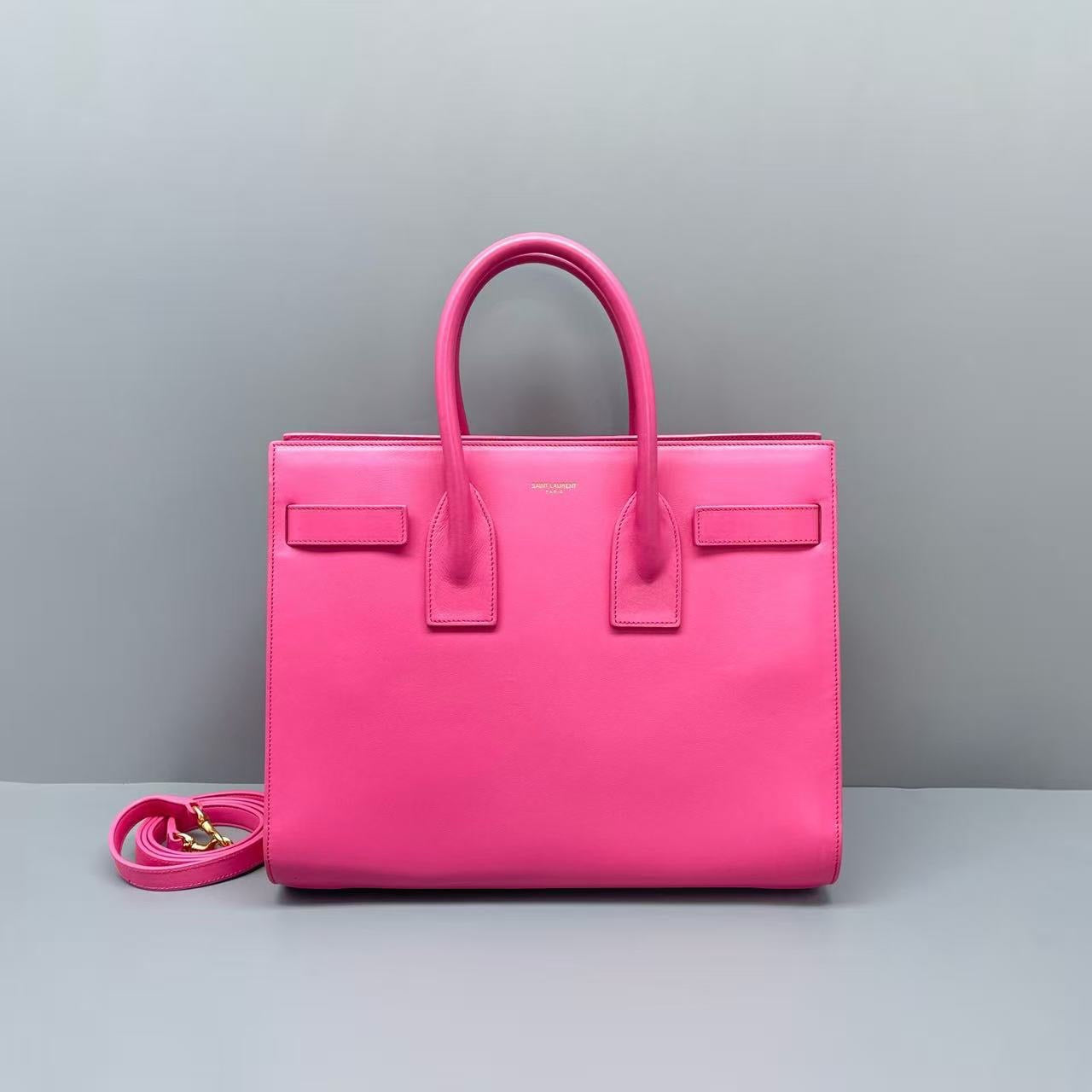 Saint Laurent - Sac de Jour Handbag - Leather - Pink - (Medium)
