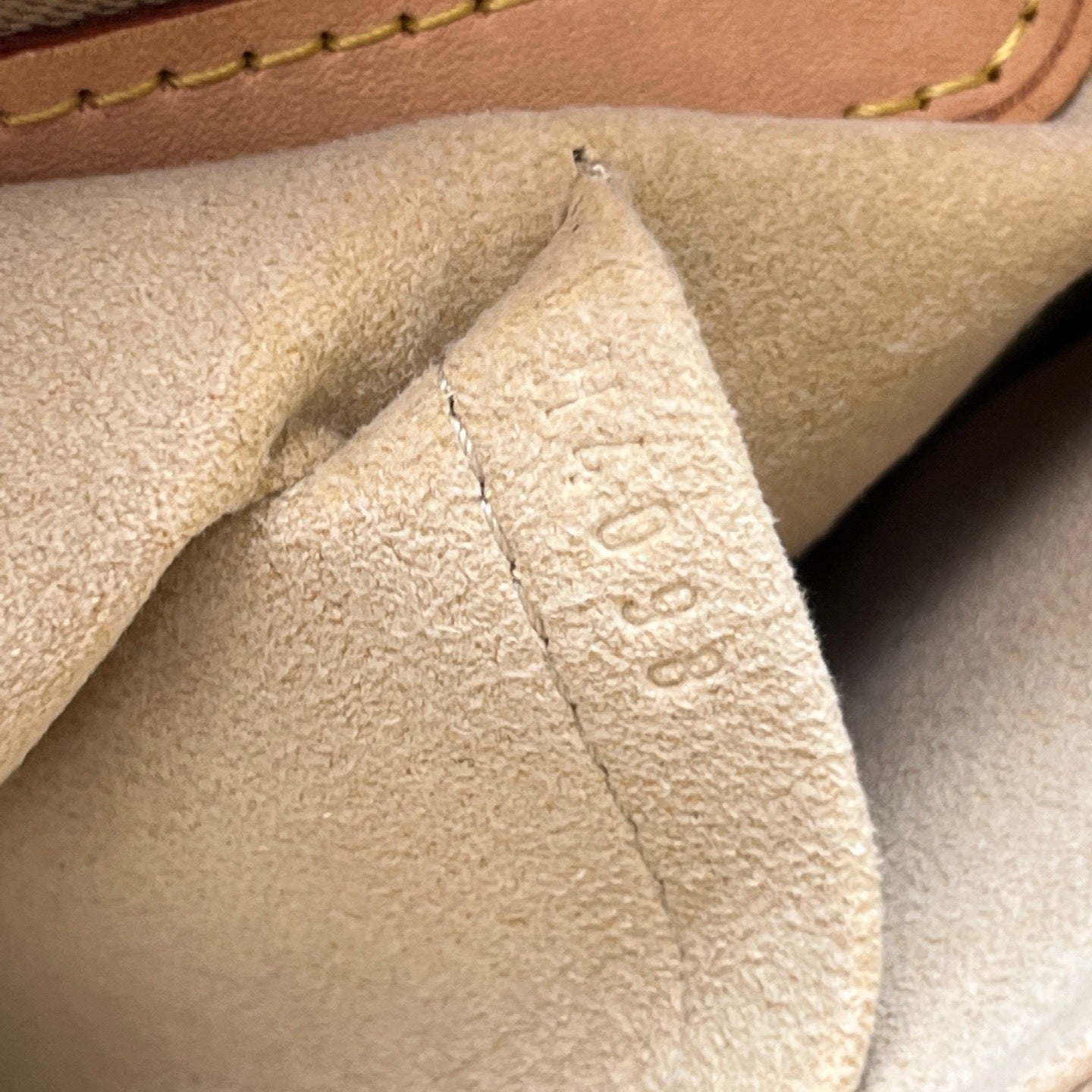 Louis Vuitton - Monogram Quilted Satchel - Monogram coated canvas with Vachetta leather trim - Brown - (Medium)
