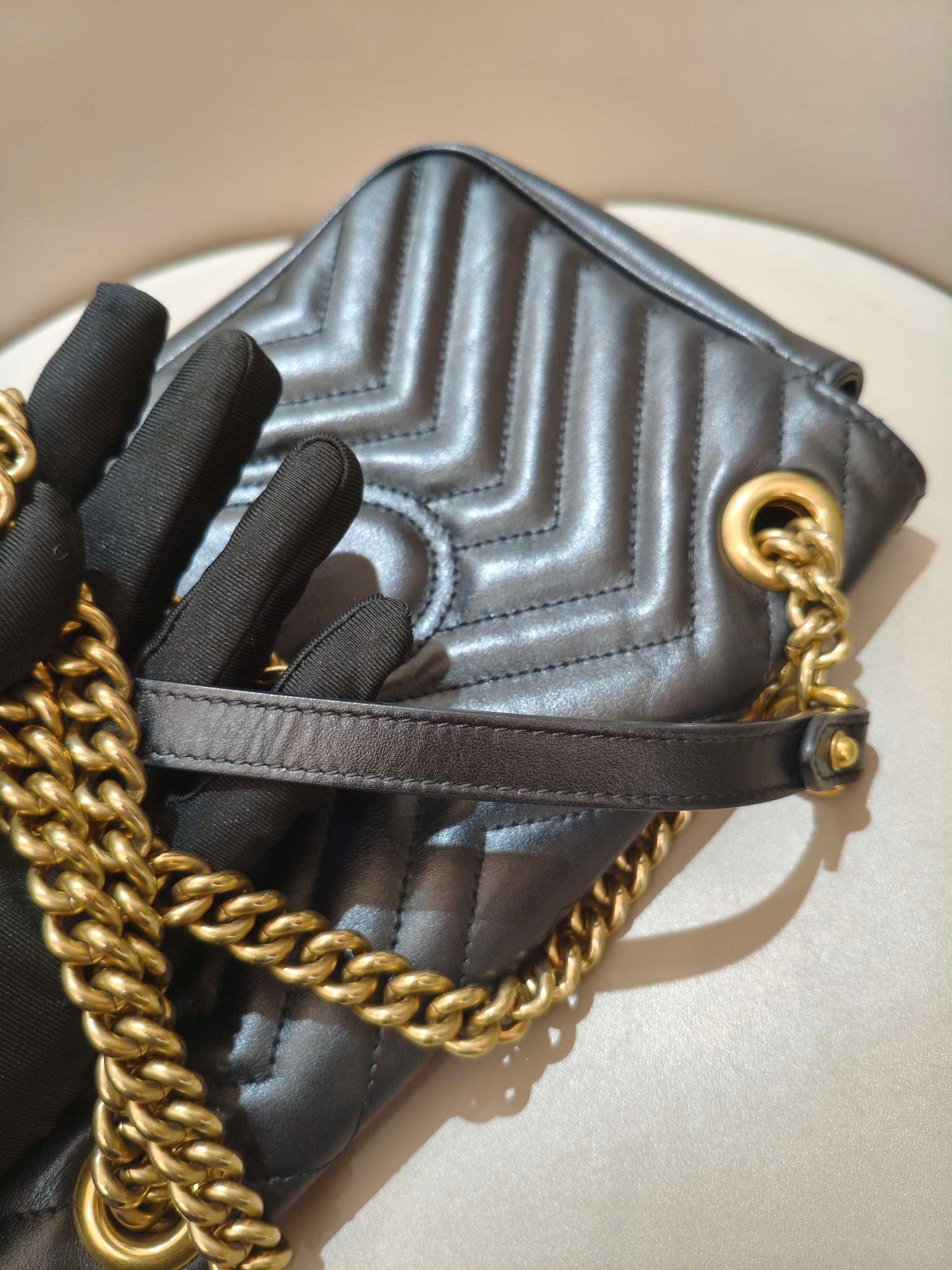 Gucci - Marmont 26 - Leather - Black - (Medium)