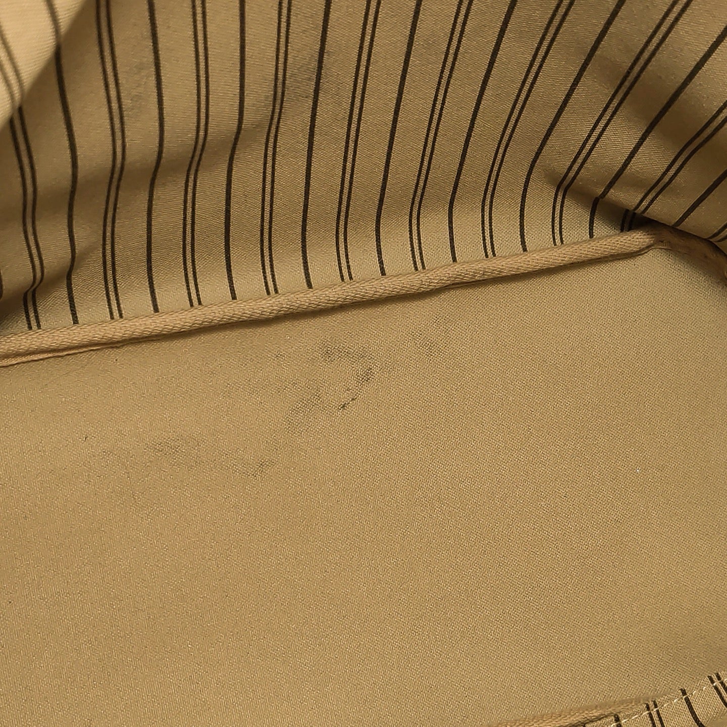 Louis Vuitton - Neverfull Tote - Monogram Canvas with Vachetta leather trim - Brown - (small)