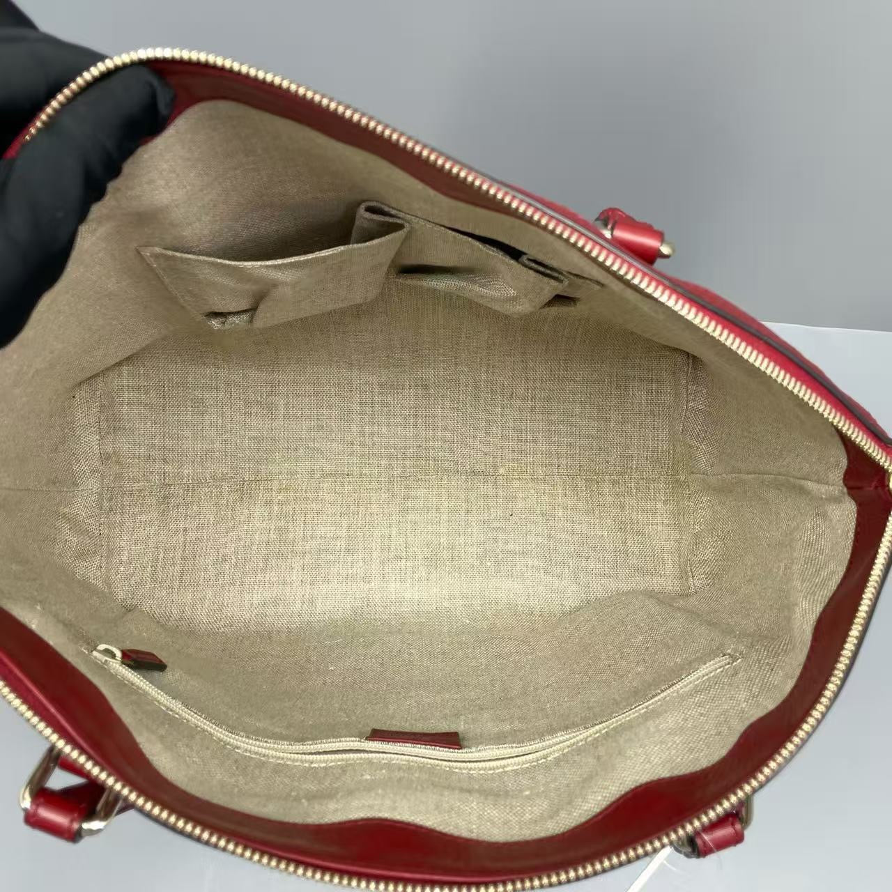 Gucci - Microguccissima Dome Bag - Embossed leather - Red - (medium)