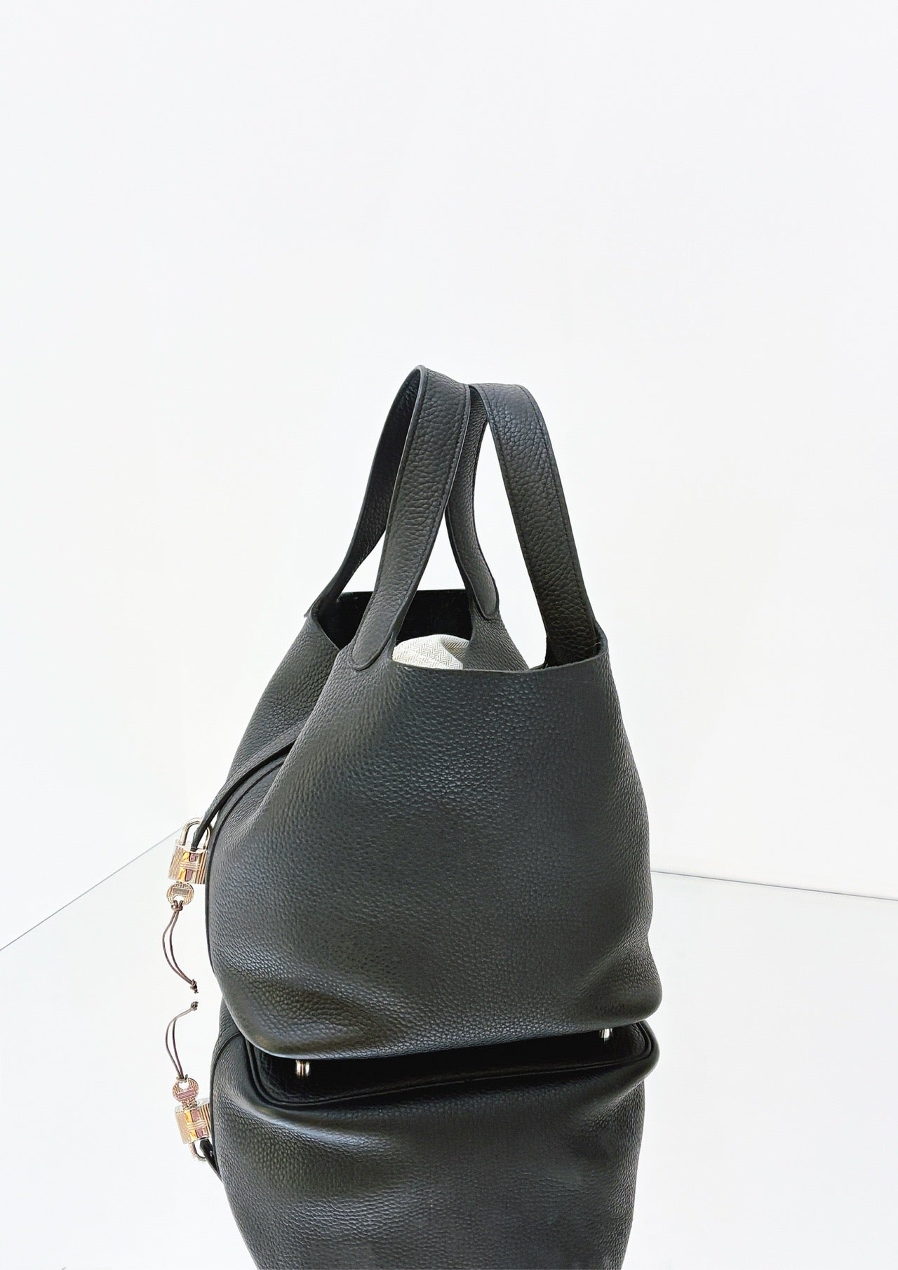 Hermès - Picotin Lock 22 - Taurillon Clemence leather - Black - (medium)