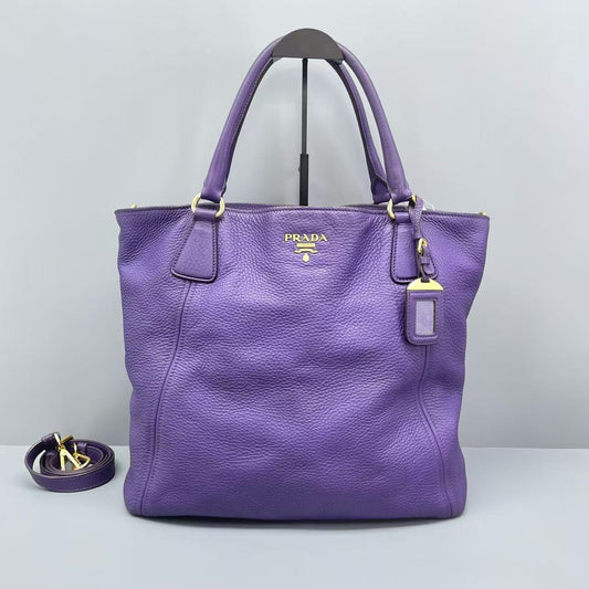 Prada - Grained Leather Tote - Grained leather - Purple - (Medium)