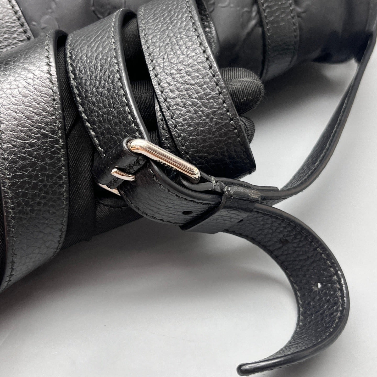 Gucci - GG Monogram Nylon Messenger Bag - Nylon with leather trim - Black - (Medium)