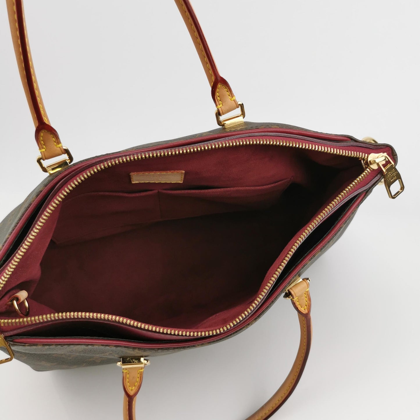 Louis Vuitton - Montaigne MM - Monogram coated canvas with Vachetta leather trim - Brown - (Medium)
