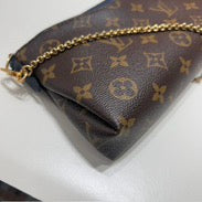 Louis Vuitton - Pochette Felicie WOC - Monogram coated canvas with Vachetta leather trim and leather lining - Brown - (mini)