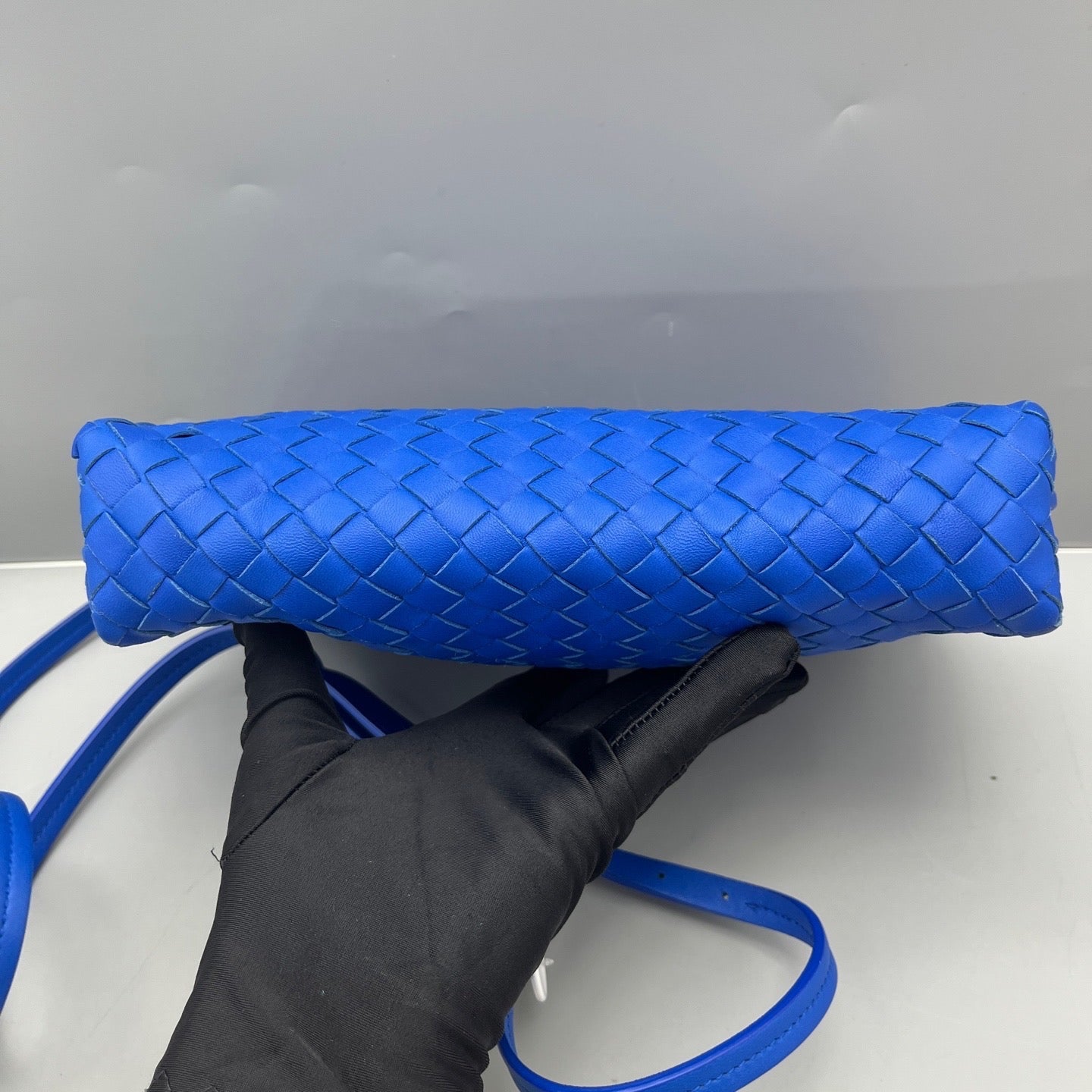 Bottega Veneta - Intrecciato Crossbody Camera Bag - Leather - Blue - (Small)