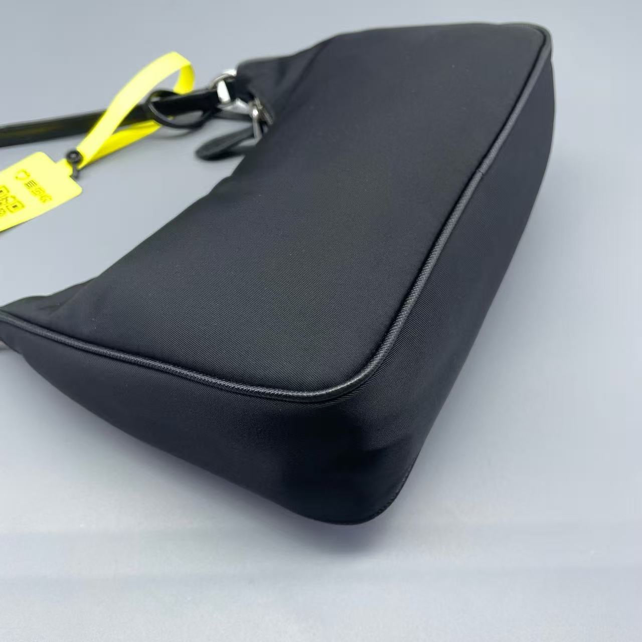 Prada - Hobo Re-Edition 2005 - Polyamide - Black - (small)