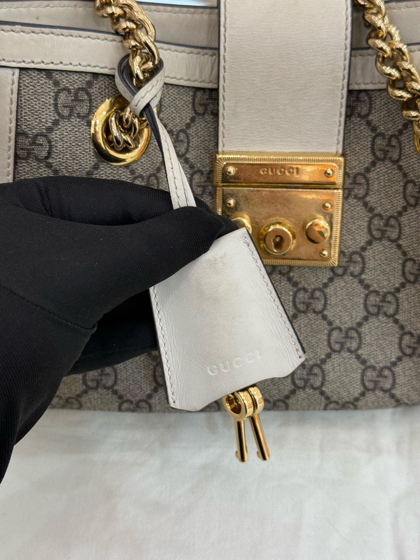 Gucci - Padlock - GG Supreme coated canvas with leather trim - Beige - (Small)