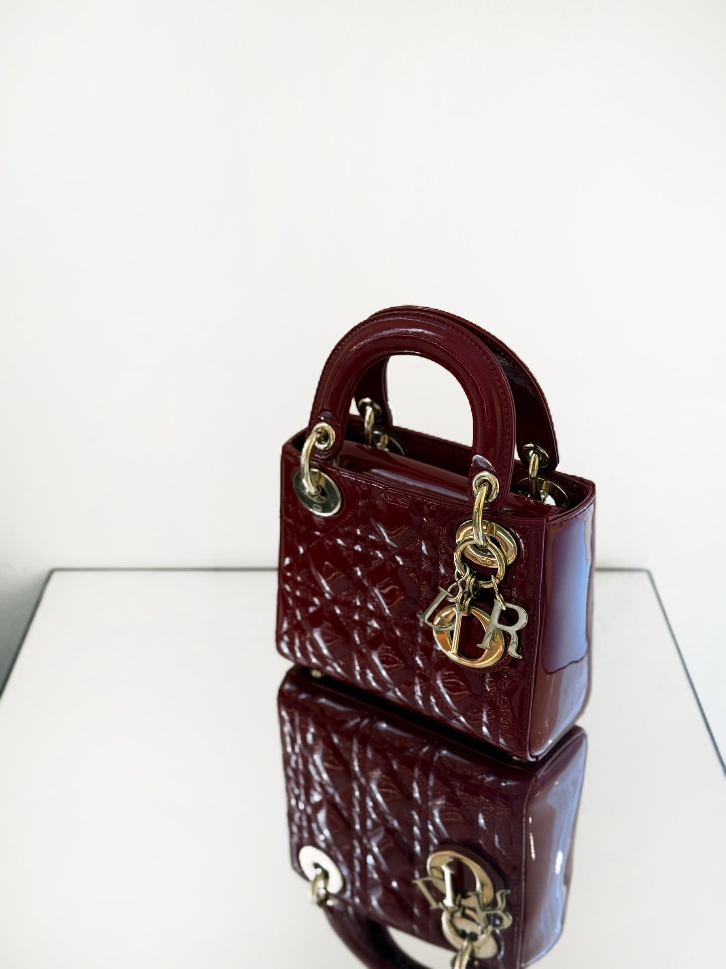 Dior - Lady Dior Mini - Patent leather - Deep Red with Gold-Tone Hardware - (Mini)