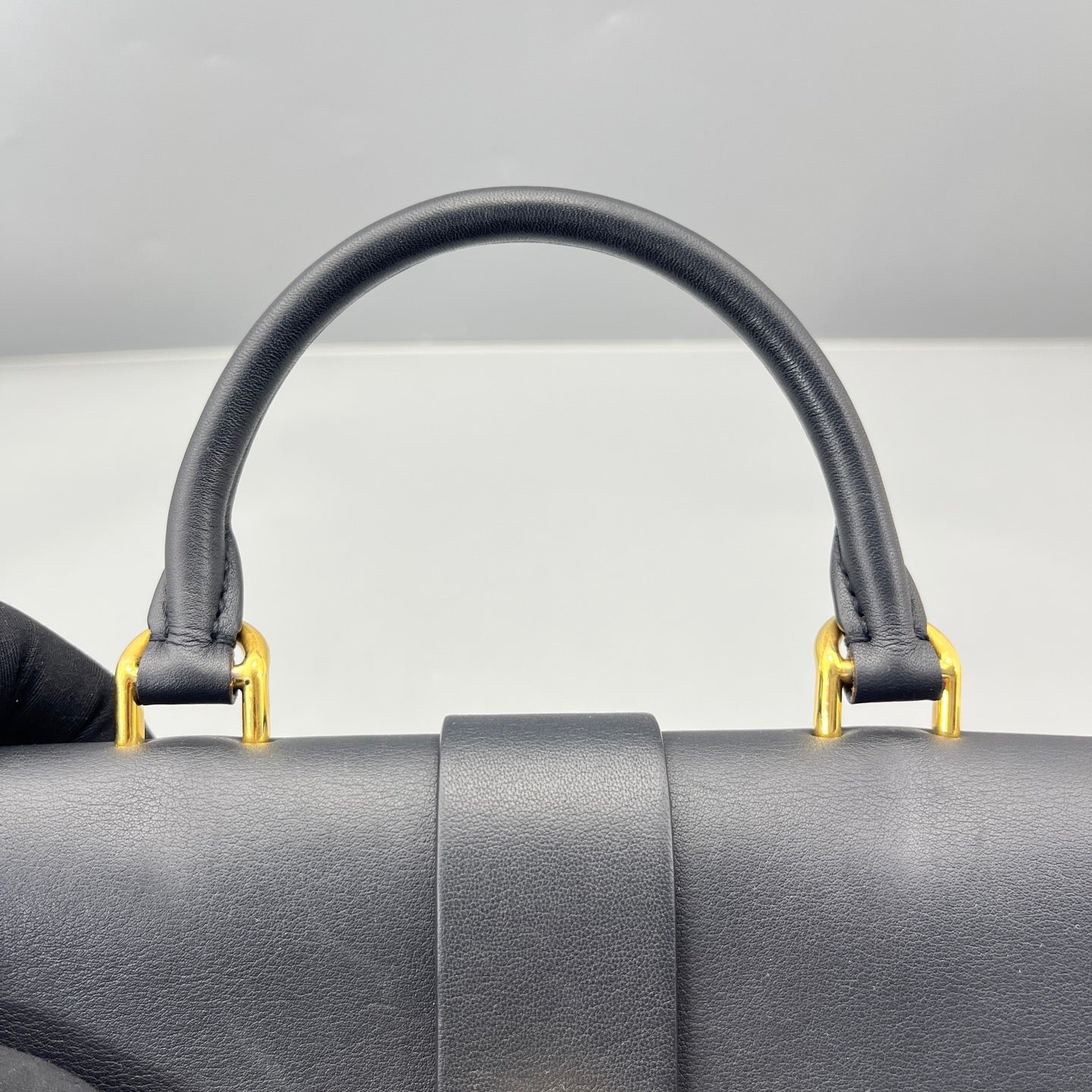 Louis Vuitton - Locky BB - Monogram coated canvas with smooth leather trim - Monogram brown and black - (mini)