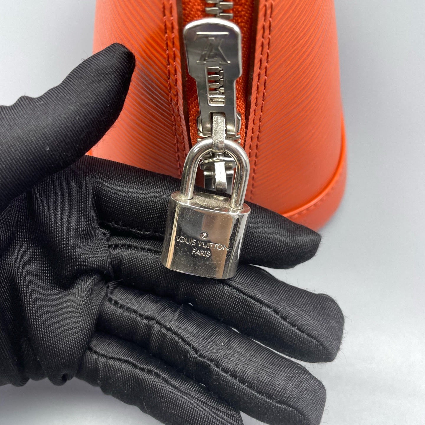 Louis Vuitton - Alma BB - Epi leather - Orange - (mini)