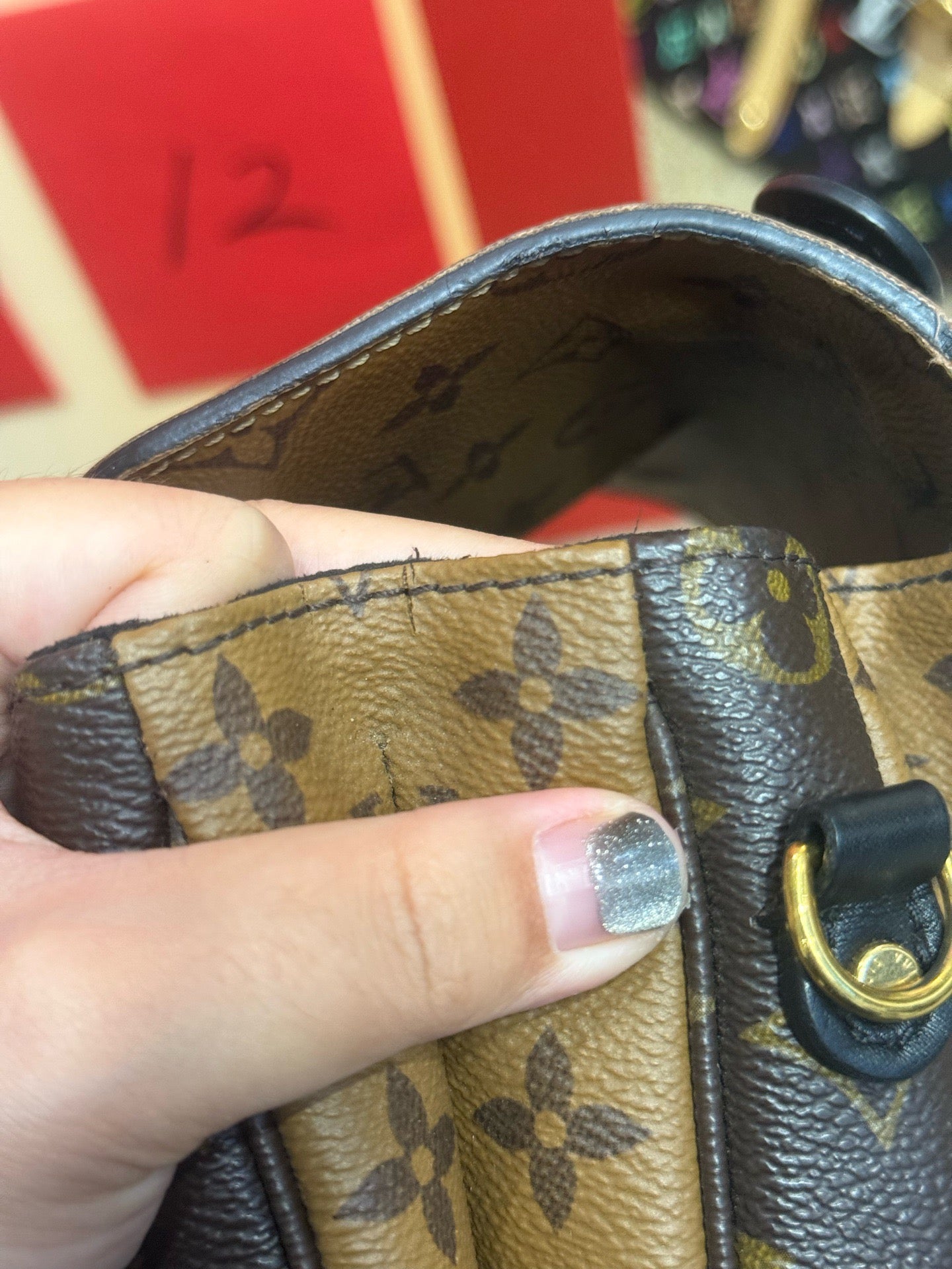 Louis Vuitton - Pochette Metis - Monogram coated canvas with leather trim - Brown - (Medium)