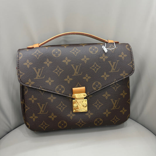 Louis Vuitton - Pochette Metis - Monogram coated canvas with natural cowhide leather trim - Brown - (medium)