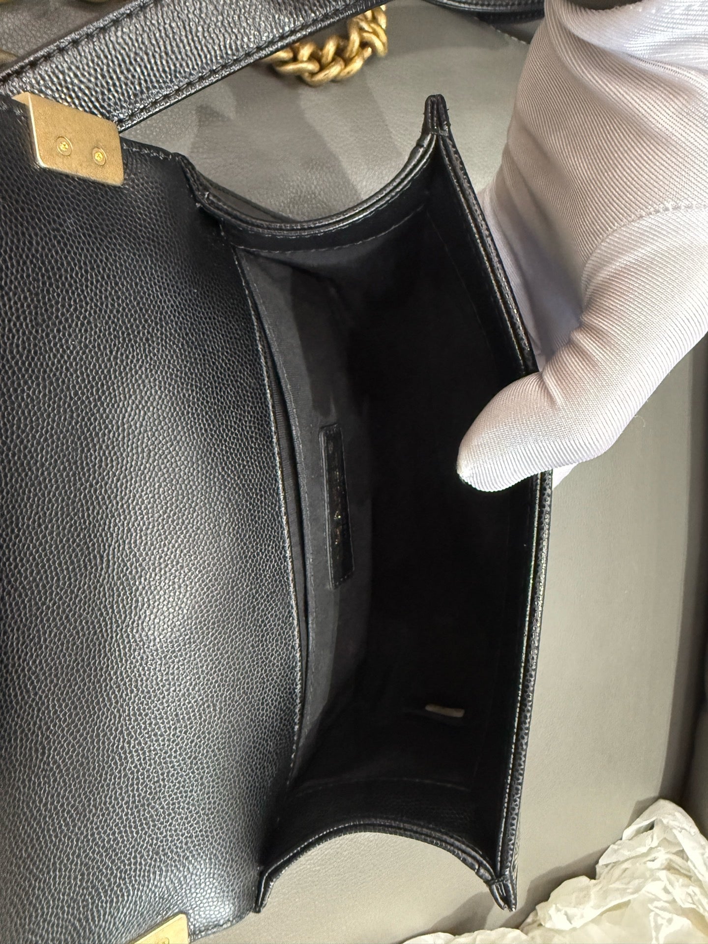 Chanel - Boy Bag - Caviar leather - Black - (Small)