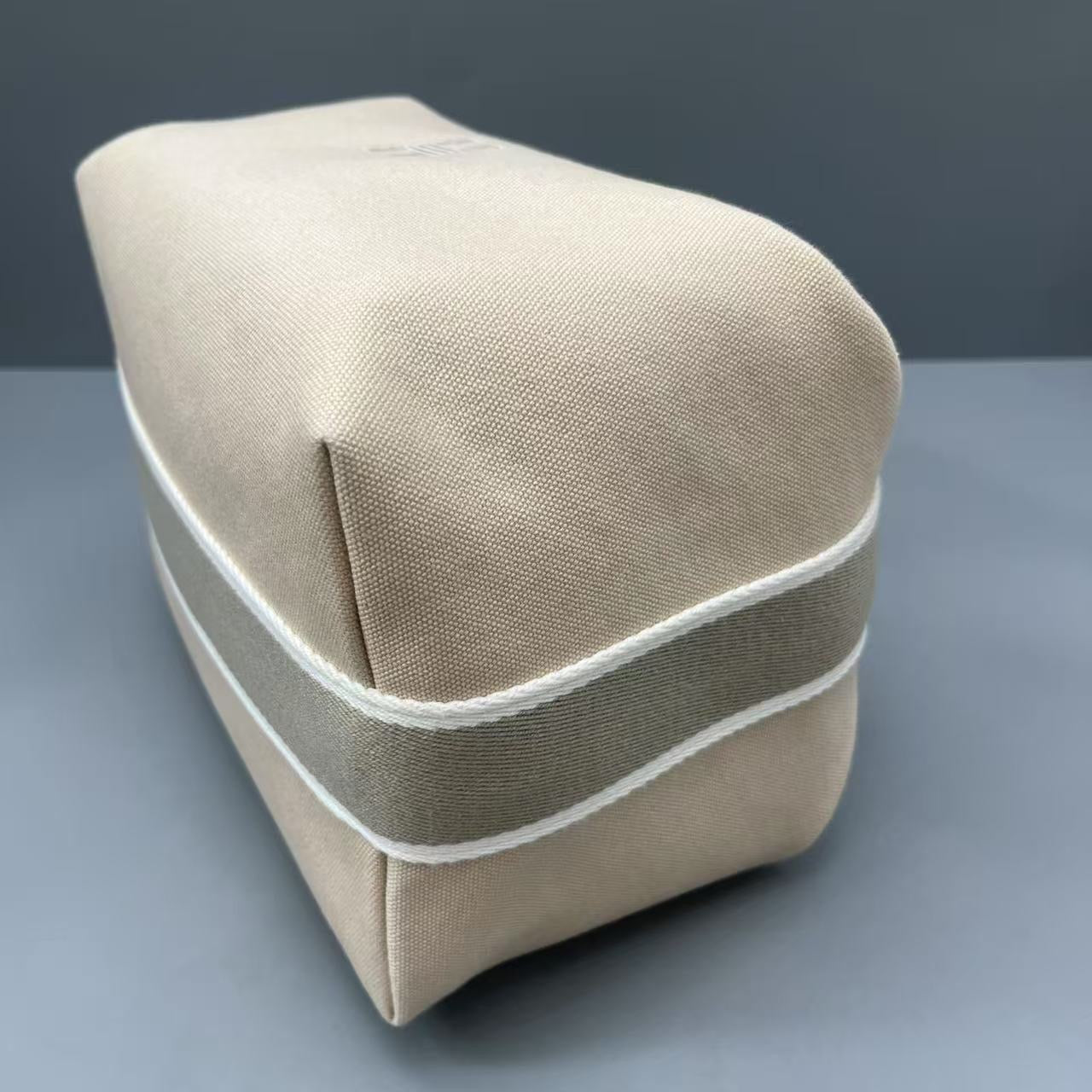 Hermès - Color-block Canvas Lunchbox Pouch - Canvas with Leather trim - Beige - (mini)