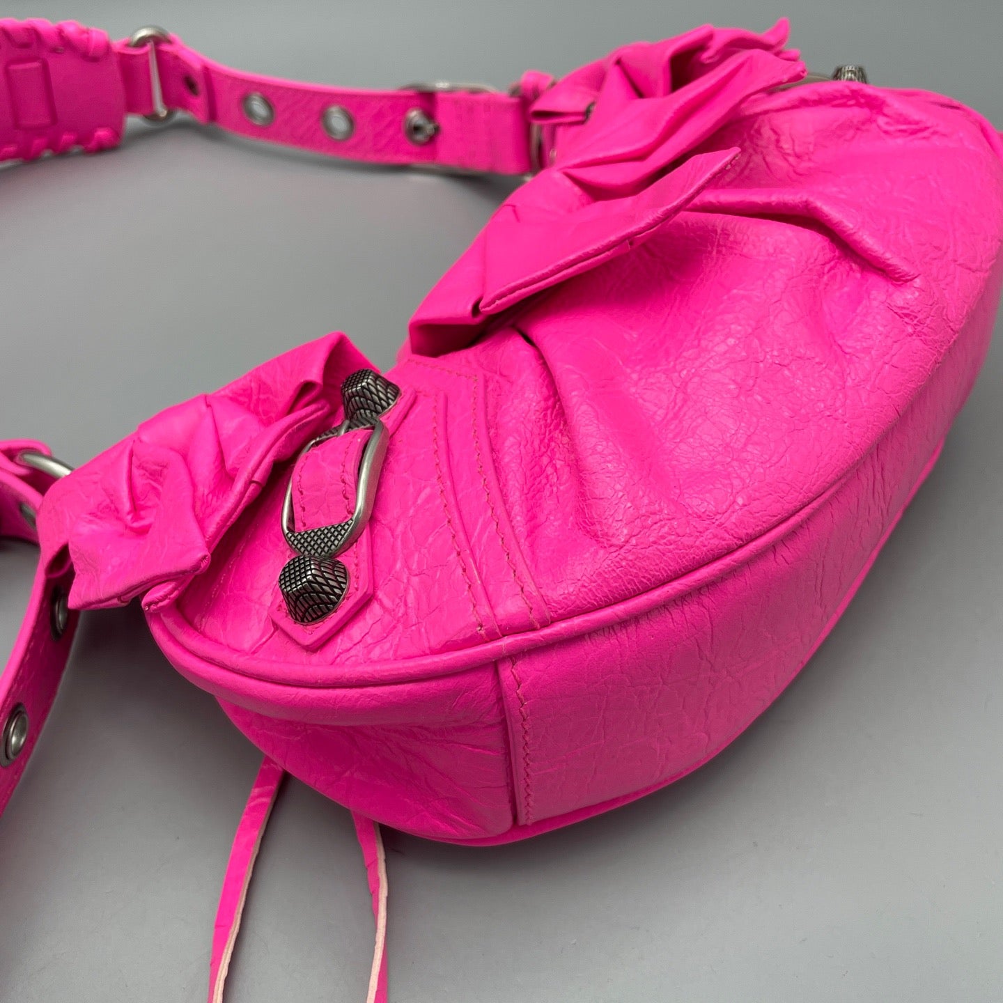 Balenciaga - Bow Detail Crescent Shoulder Bag - Distressed lambskin leather - Fuchsia - (Mini)