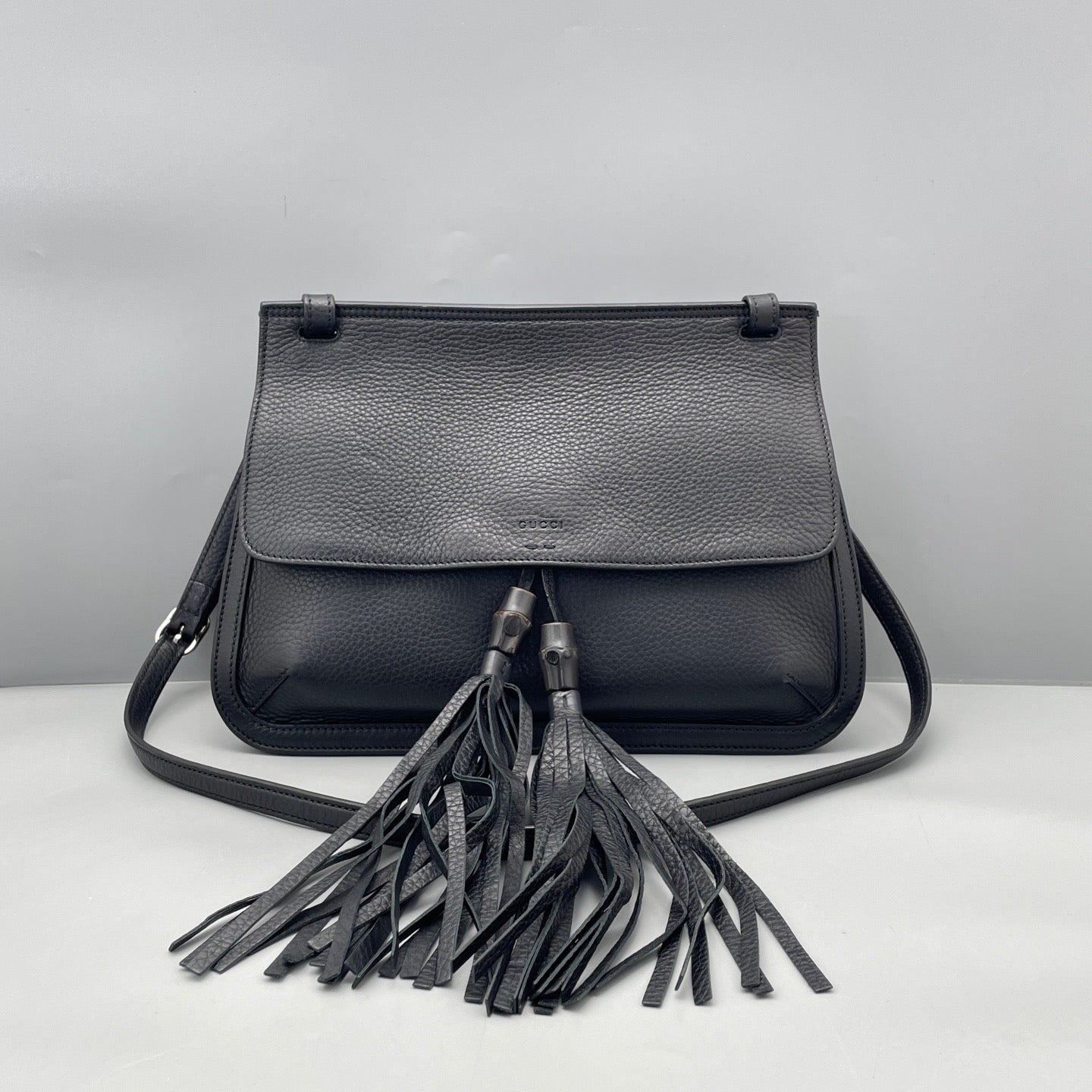 Gucci - Vintage Tassel Bamboo Flap Bag - Leather - Black - (Medium)
