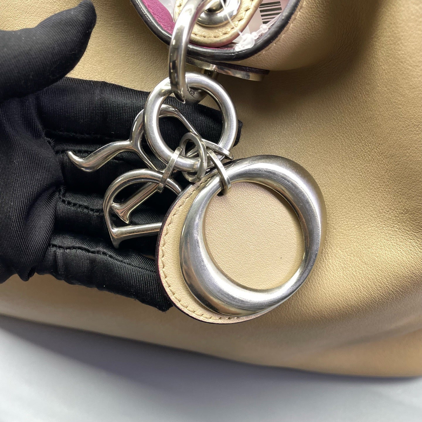 Dior - Dior VIP Tote - Calfskin leather - Beige with Fuchsia interior lining - (large)