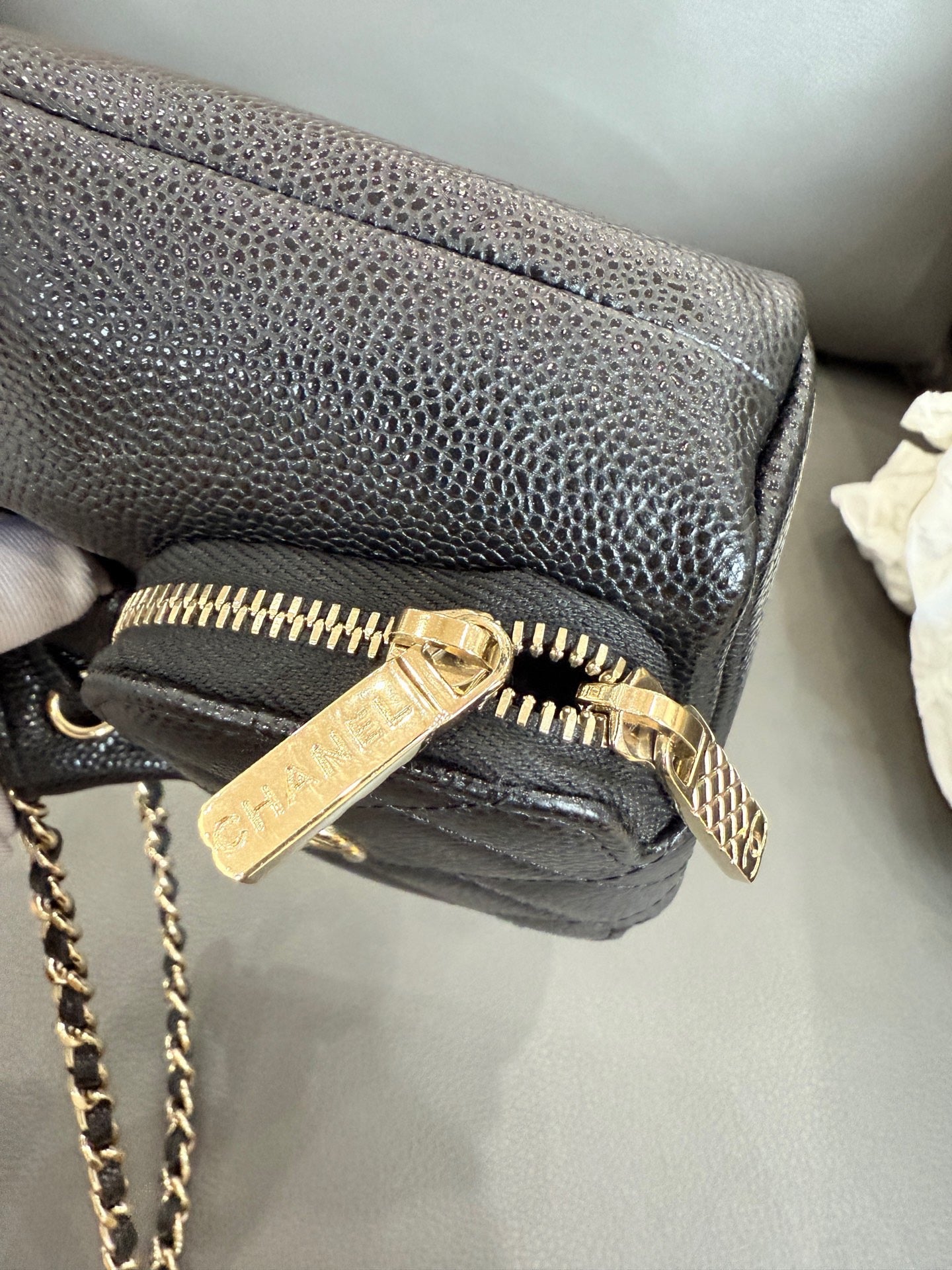 Chanel - 22B Drawstring Mini Bucket Bag - Grained calfskin leather - Black with Gold-Tone Hardware - (Mini)