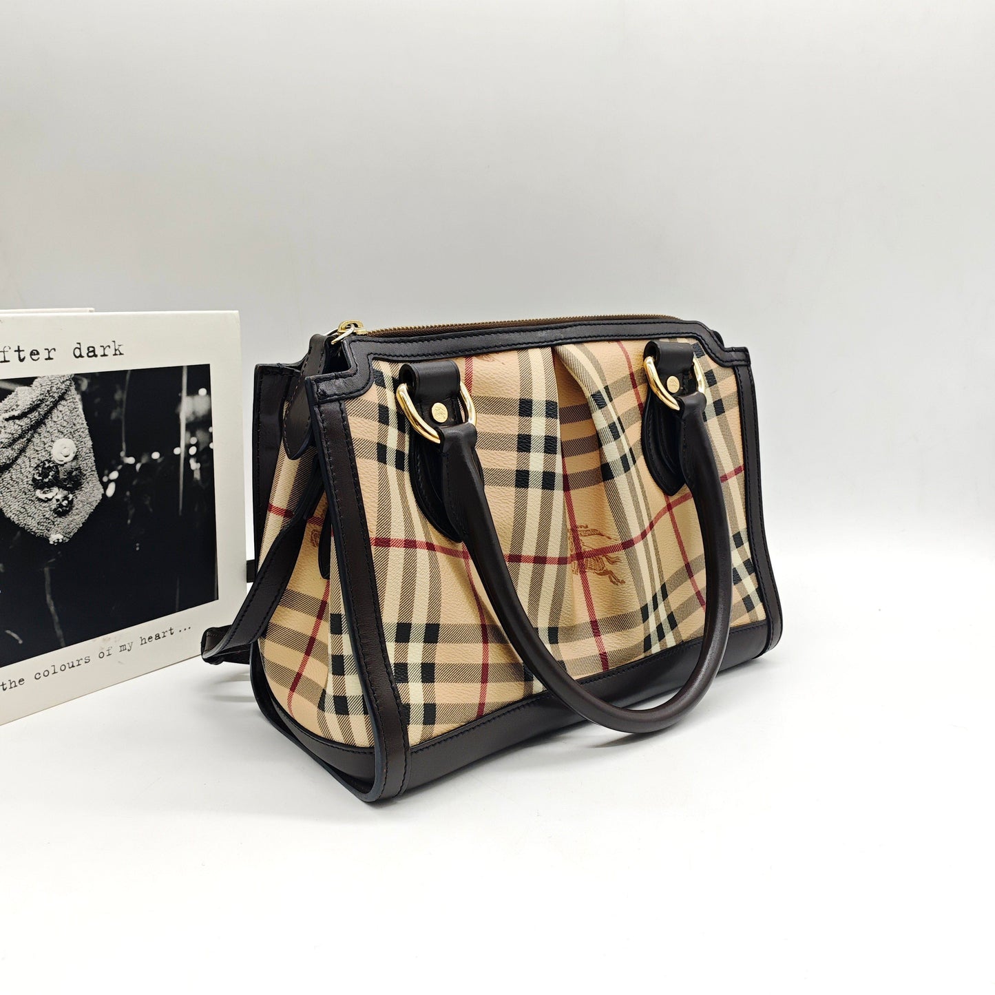 Burberry - Equestrian Knight Check Tote Bag - Coated canvas with leather trim - Beige and Brown - (Medium)