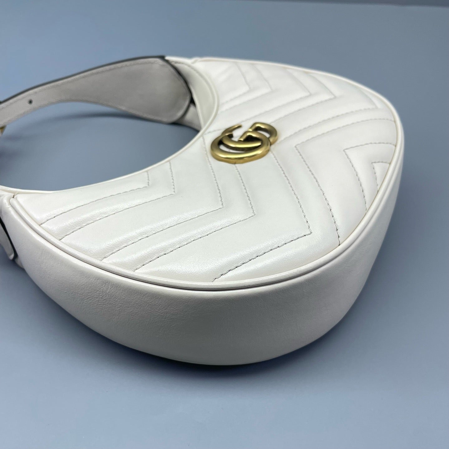 Gucci - Marmont Crescent Shoulder Bag - Leather - Beige - (mini)
