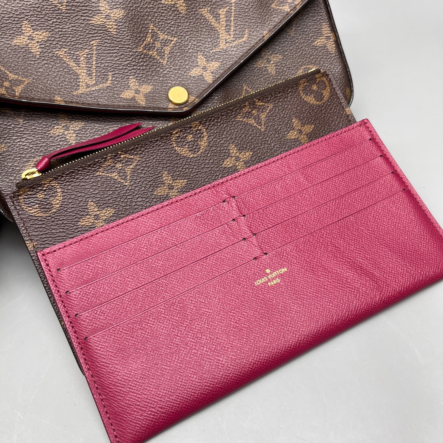 Louis Vuitton - Pochette Félicie - Monogram coated canvas with leather trim - Brown - (mini)