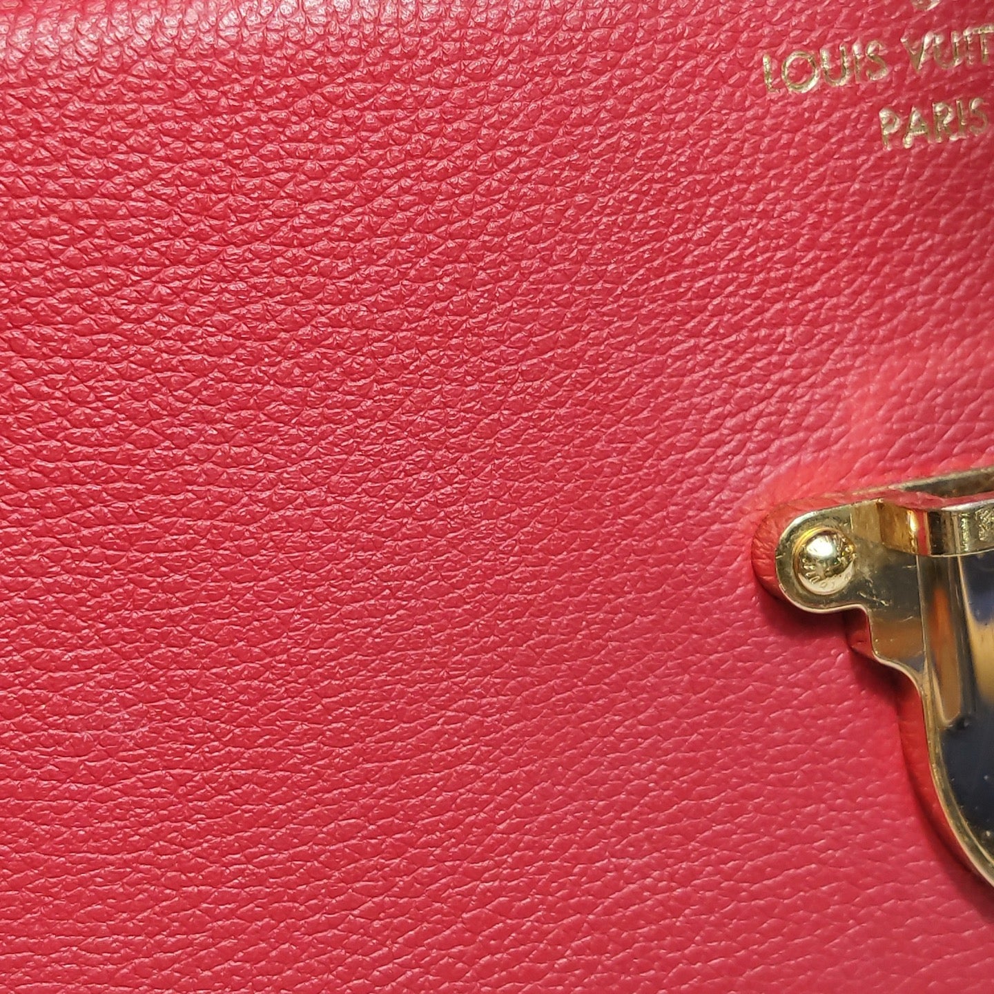 Louis Vuitton - Chain S-Lock Flap Bag - Monogram coated canvas and grained leather - Brown and Red with Gold-Tone Hardware - (medium)