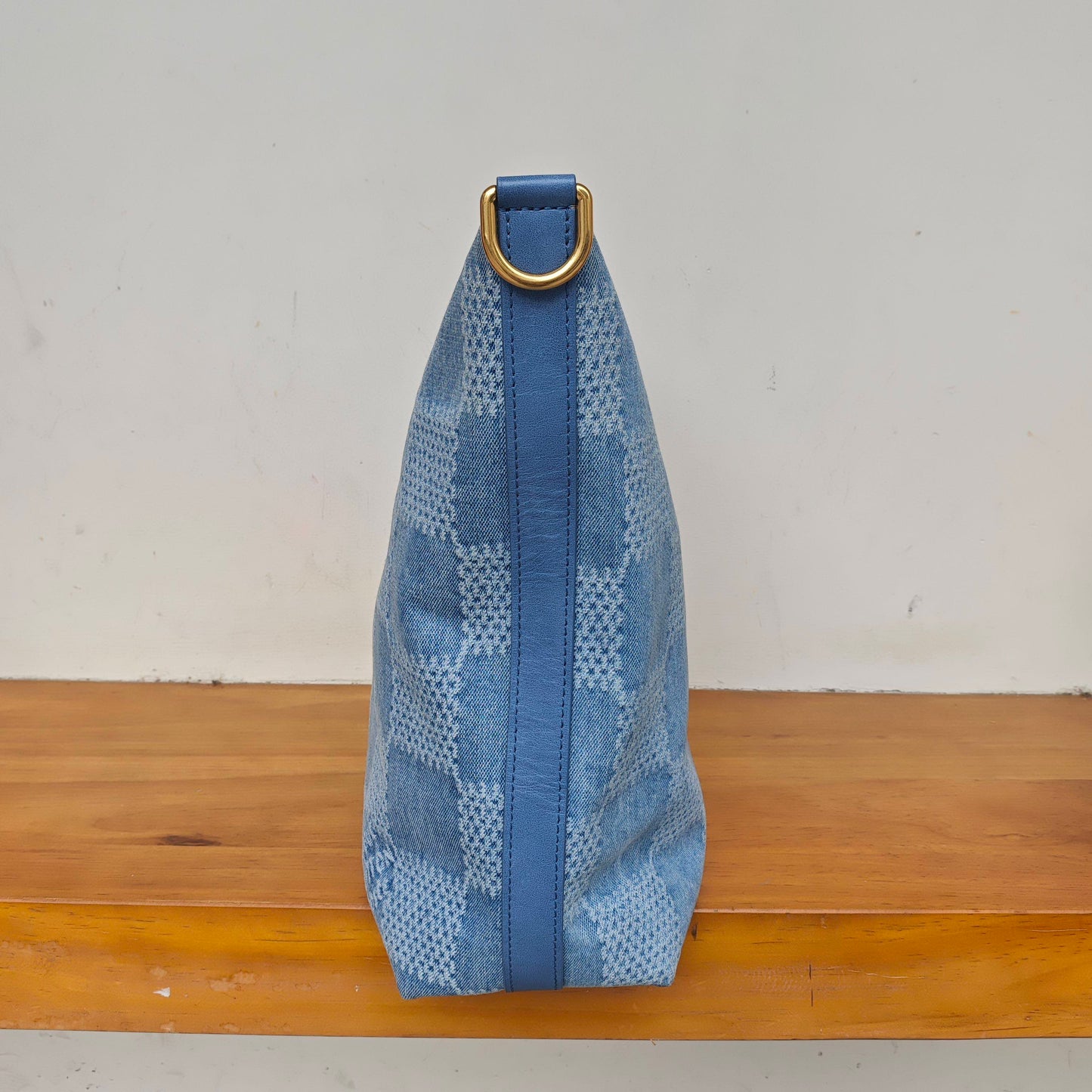 Louis Vuitton - Vagabond Hobo - Denim and leather - Blue - (Large)