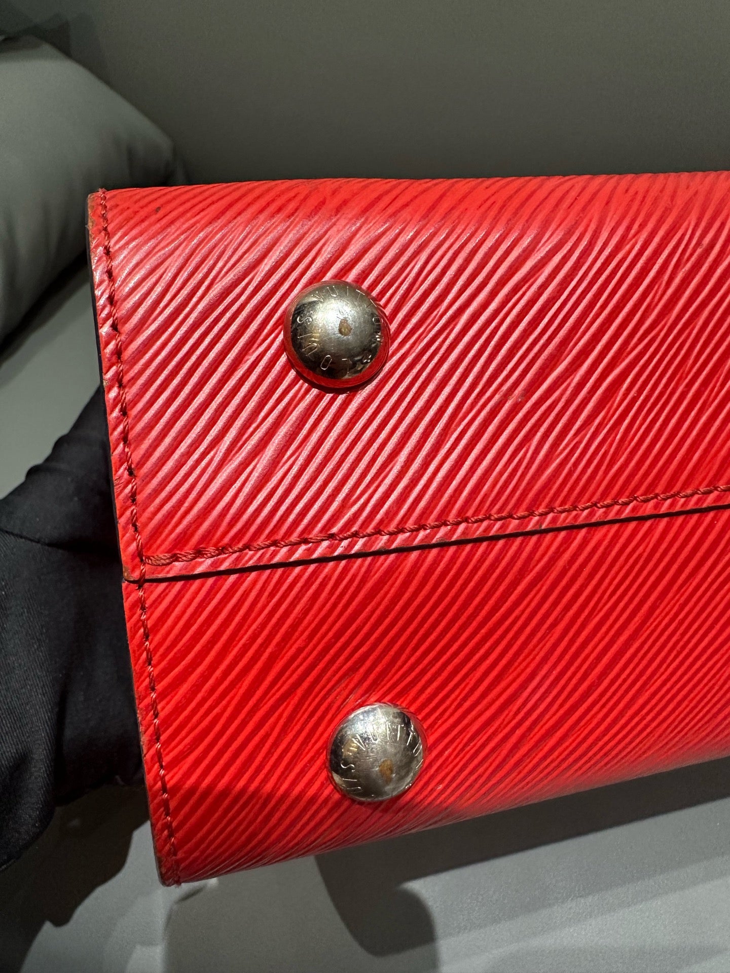 Louis Vuitton - Twist Tote - Epi leather, Cowhide leather - Red - (Medium)