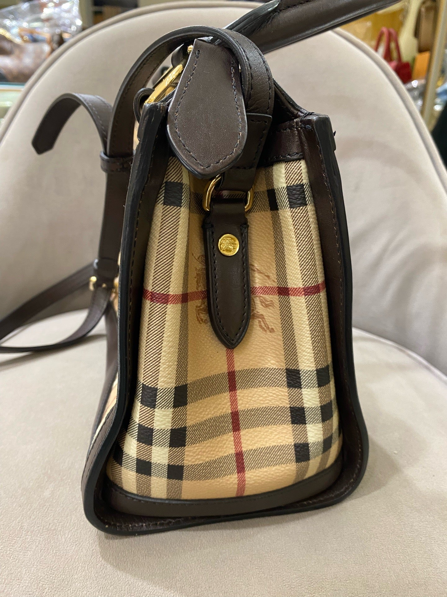 Burberry - Equestrian Knight Check Tote Bag - Coated canvas with leather trim - Beige and Brown - (Medium)