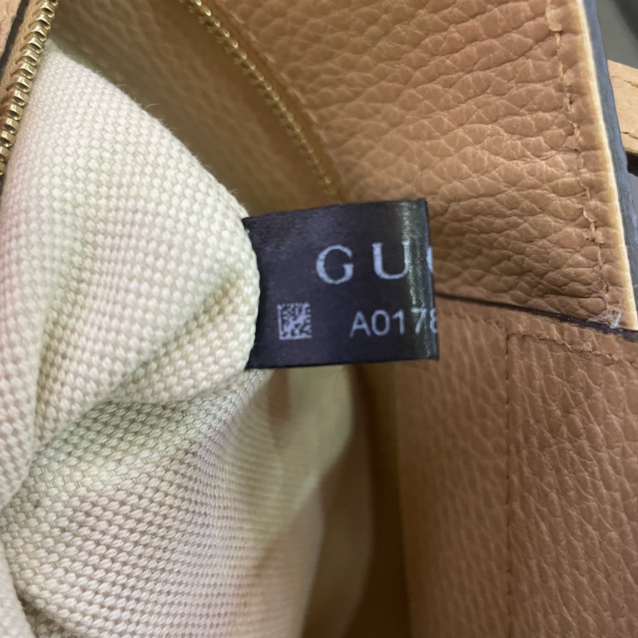 Gucci - Canvas and Leather Tote Bag - Canvas with pebbled leather trim - Beige and Cream - (Medium)