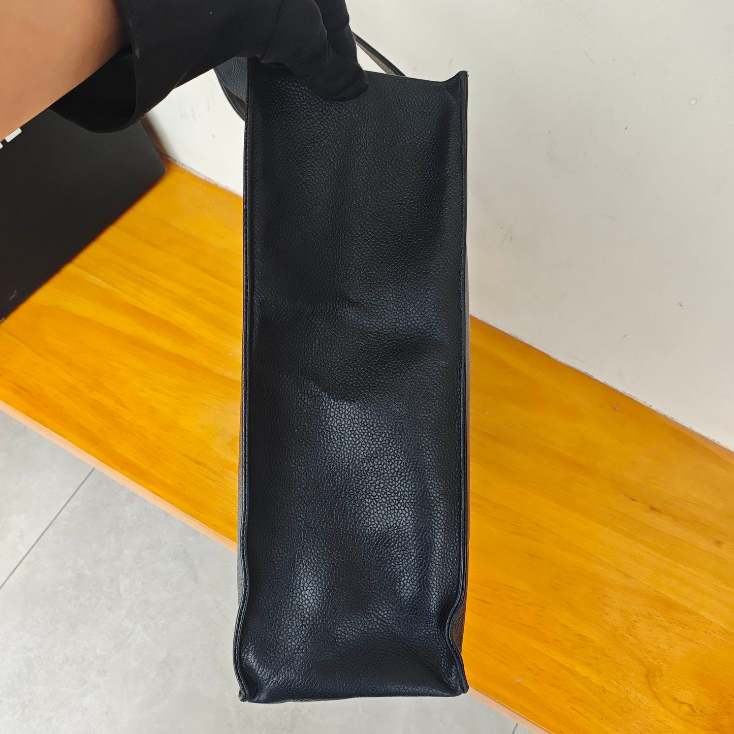 Chanel - Vintage Grained Leather Tote - Leather - Black - (Large)