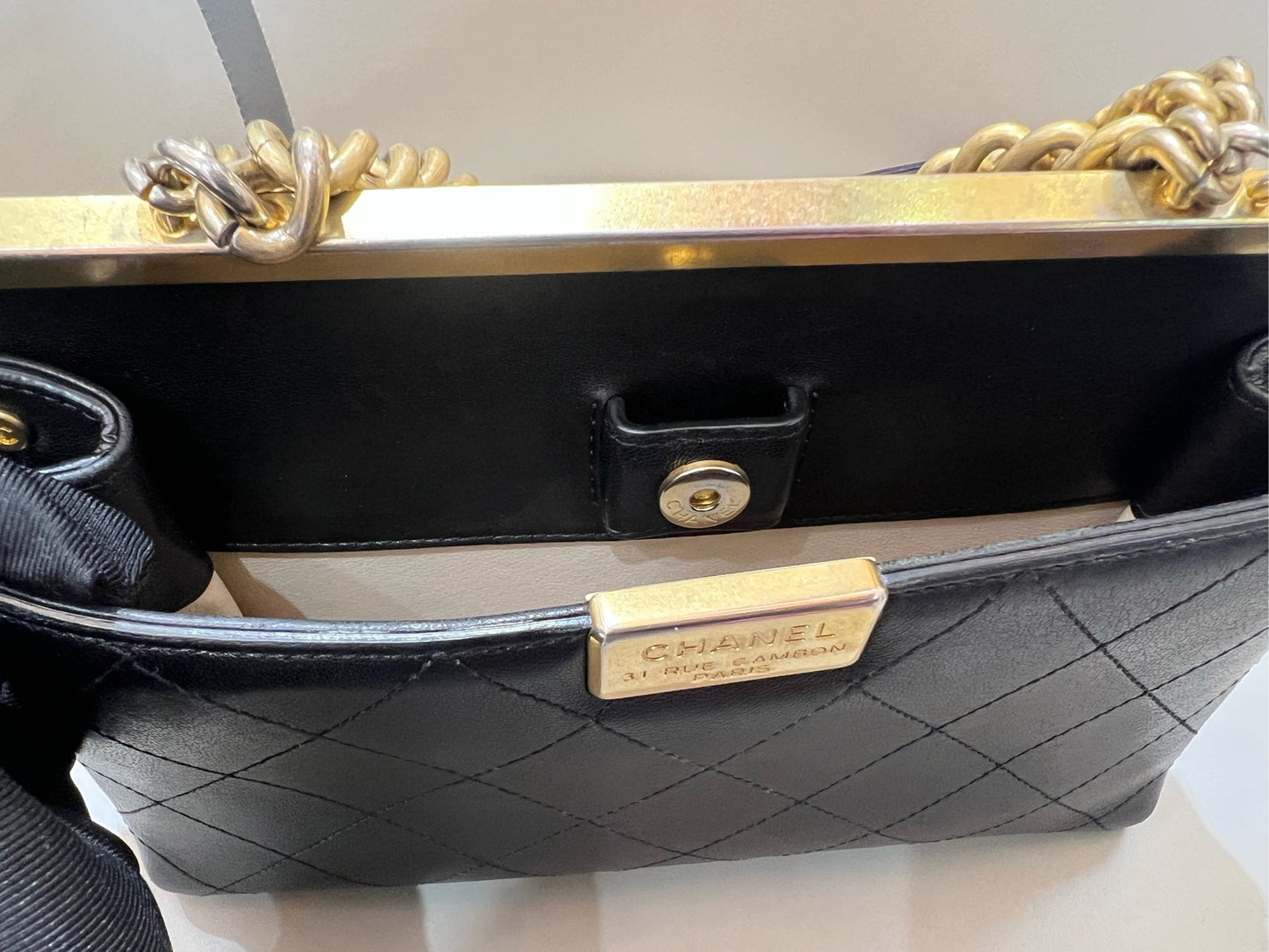 Chanel - Trendy CC - Leather - Black - (Small)