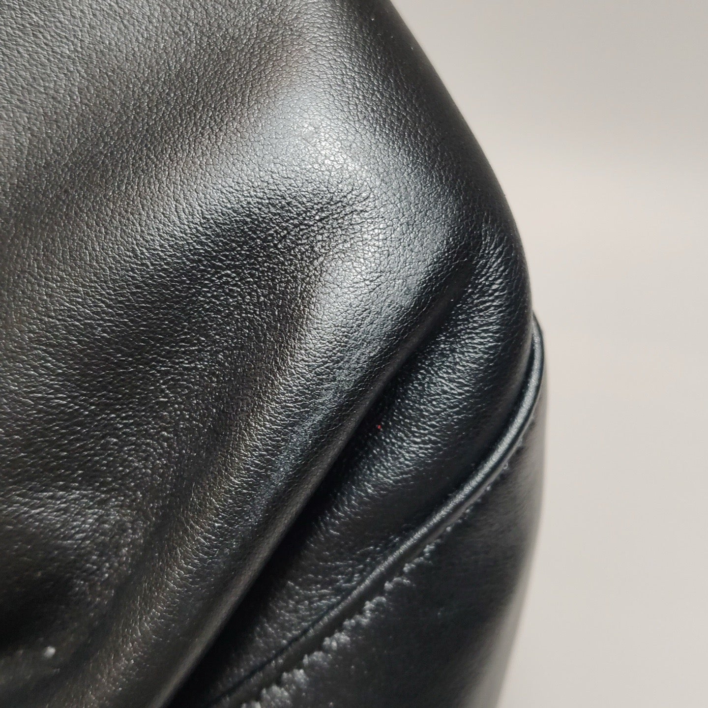 Givenchy - Kenny Soft Hobo Bag - Sheep leather exterior, cow leather lining - Black - (Medium)
