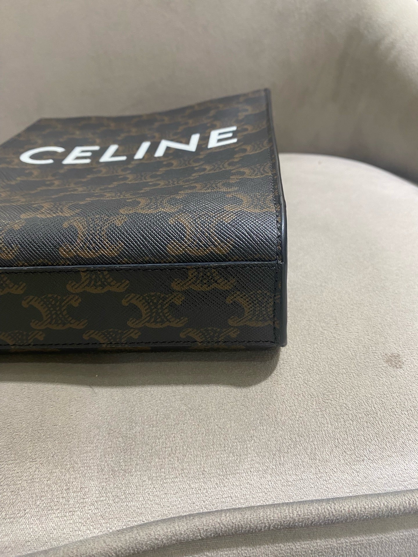 Celine - Mini Cabas Vertical - Triomphe Canvas with Calfskin Leather trim - Brown - (Mini)