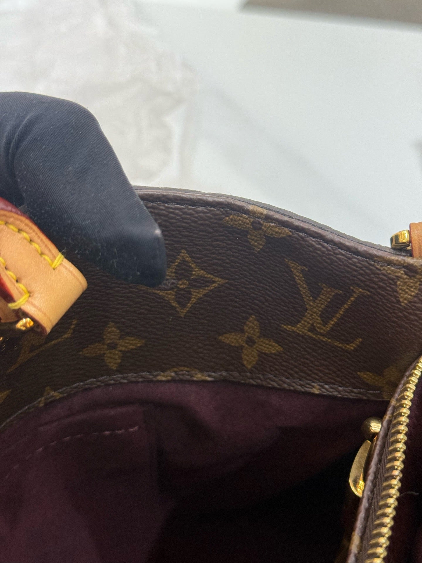 Louis Vuitton - Montaigne MM - Monogram canvas, Vachetta leather trim - Brown - (Medium)