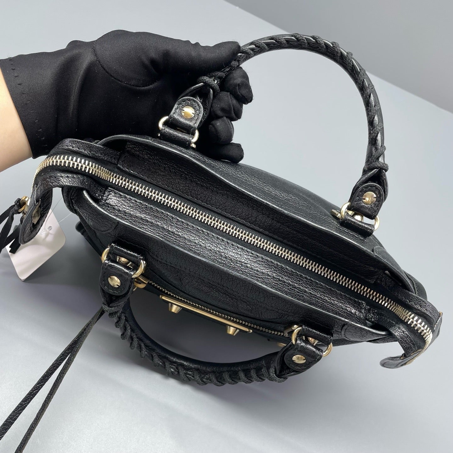 Balenciaga - Classic City Mini - Grained lambskin leather - Black - (mini)