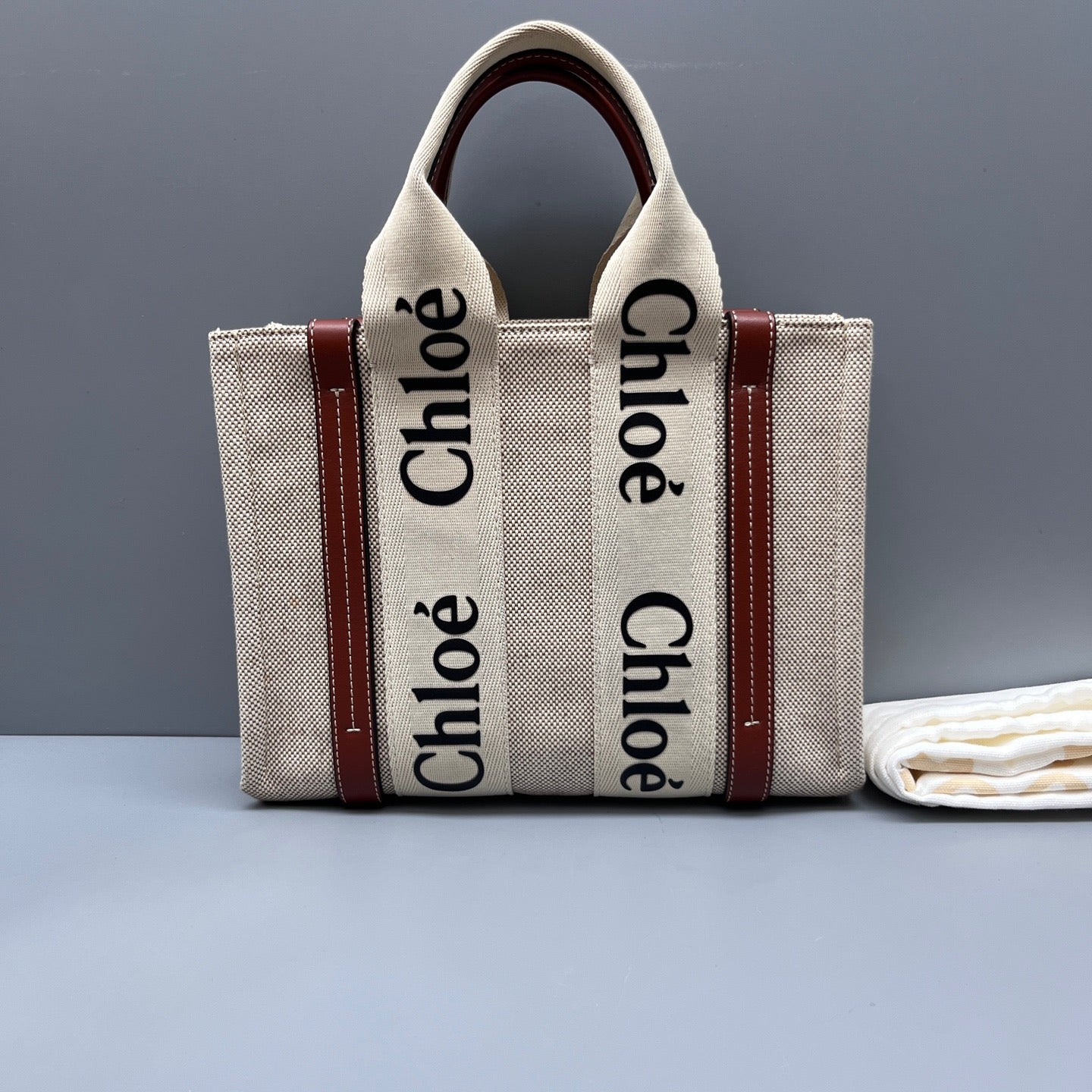 Chloé - Woody Tote Bag - Canvas with Leather trim - Beige - (mini)