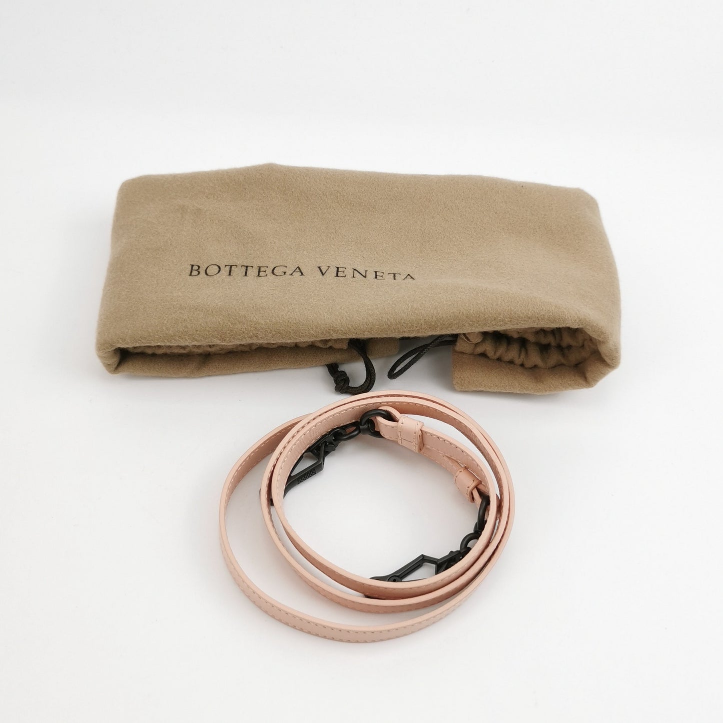 Bottega Veneta - Piazza Top Handle Bag - Lambskin leather - Blush Pink - (Medium)