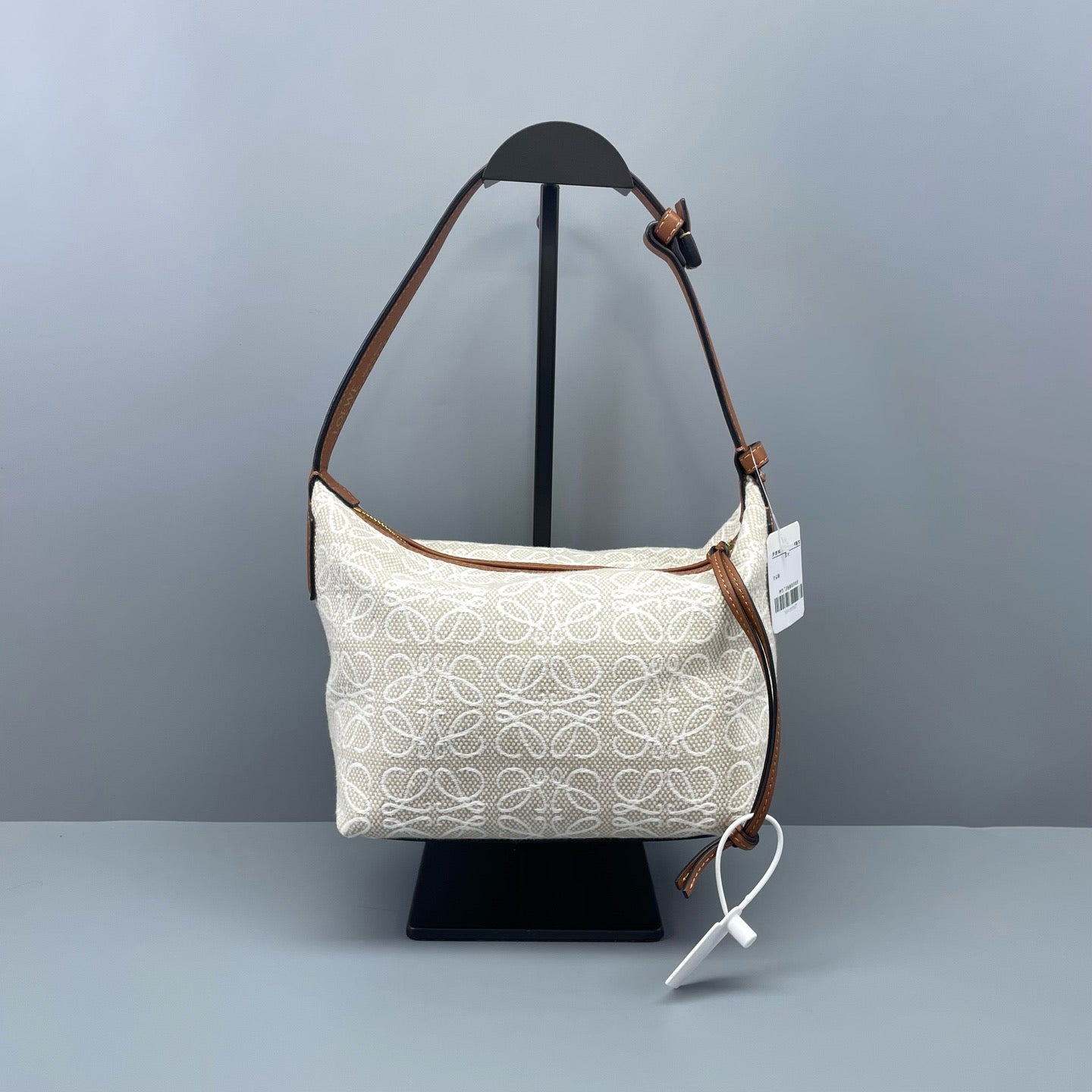 Loewe - Cubi - Cotton canvas with leather trim - Beige - (mini)