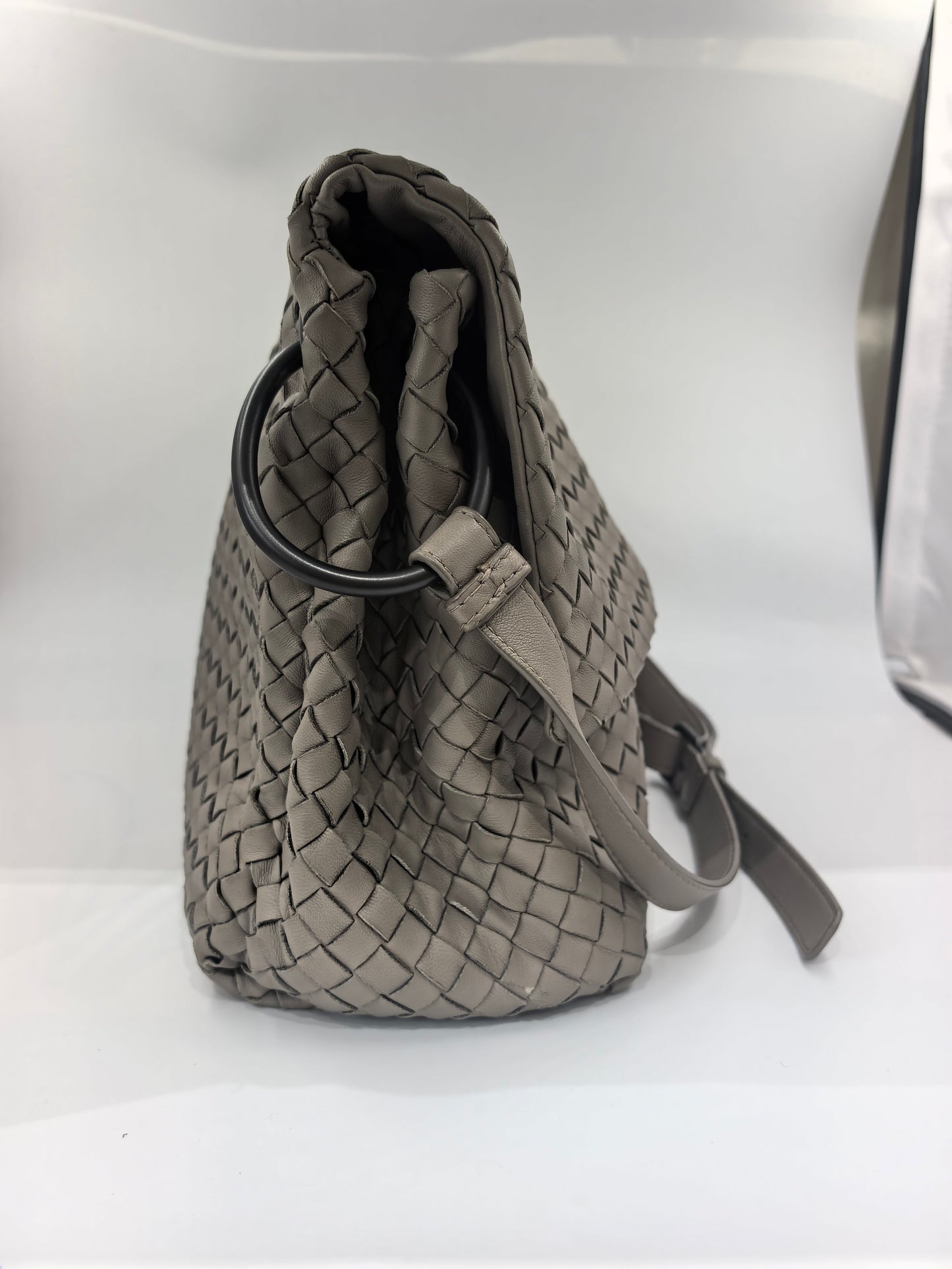 Bottega Veneta - Intrecciato Flap Shoulder Bag - Leather - Grey - (medium)