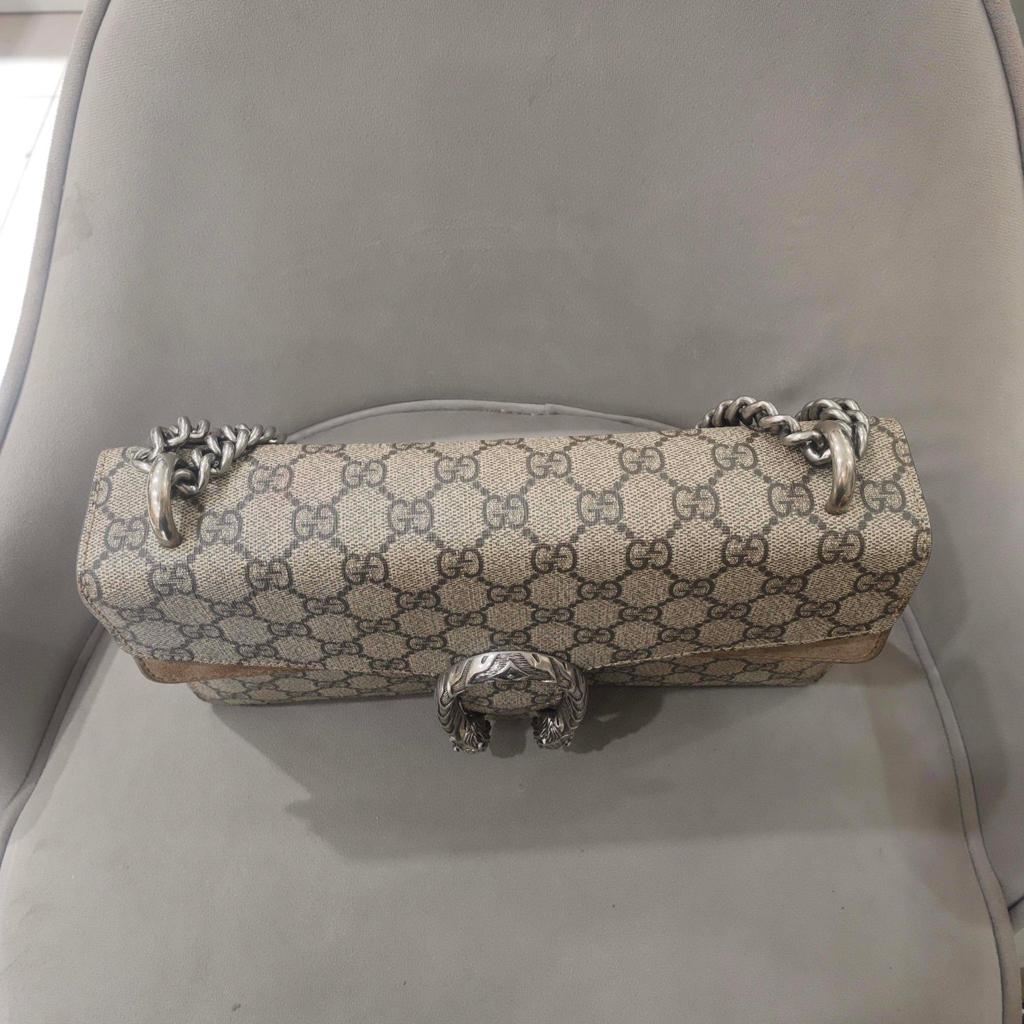 Gucci - Dionysus Medium Shoulder Bag - GG Supreme coated canvas with suede and leather trim - Beige GG Supreme canvas with camel suede and brown leather trim - (medium)