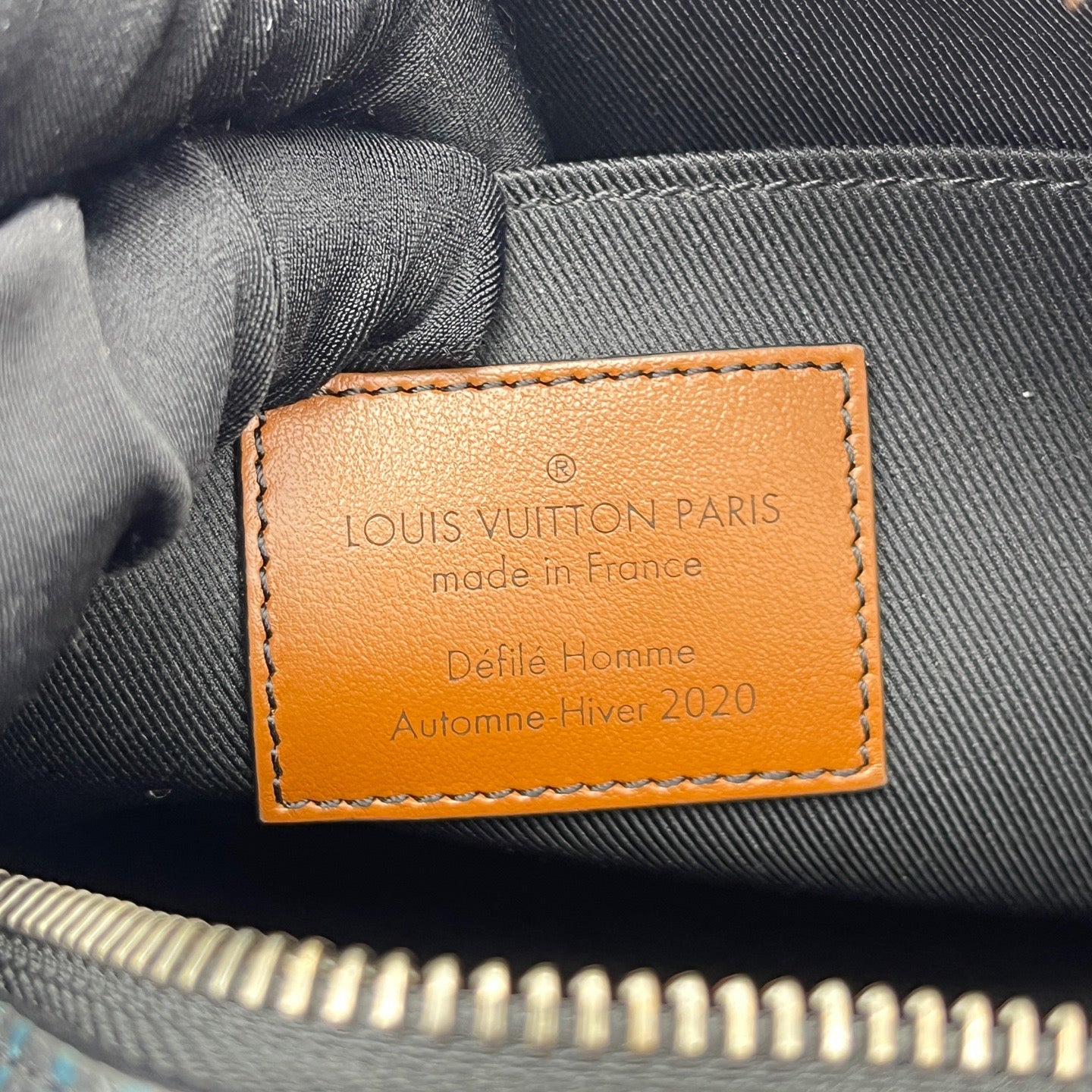 Louis Vuitton - Outdoor Messenger PM - Monogram Shadow leather - Black - (Small)
