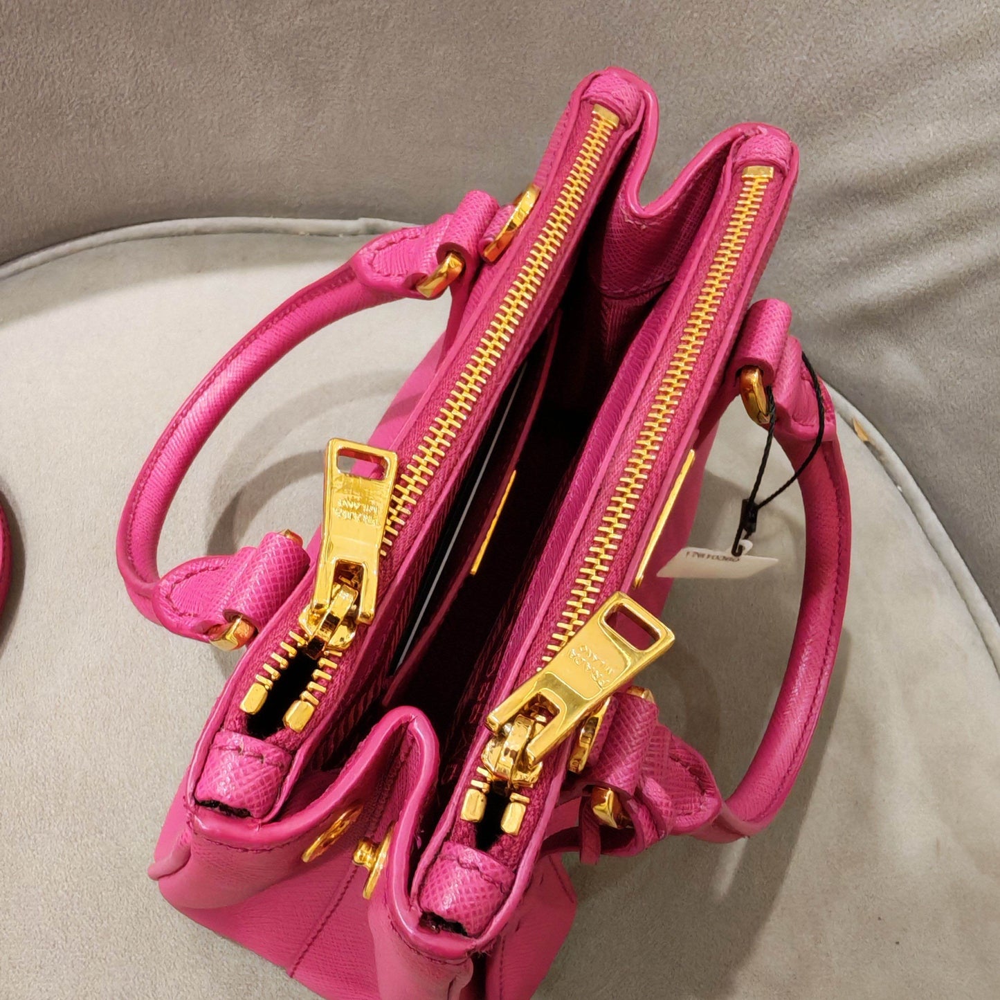 Prada - Galleria Mini - Saffiano leather - Fuchsia - (mini)
