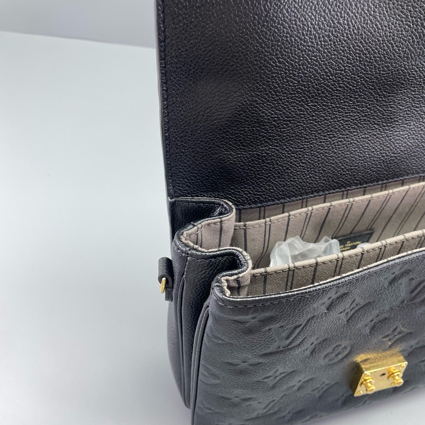 Louis Vuitton - Pochette Metis - Monogram Empreinte leather - Black - (small)