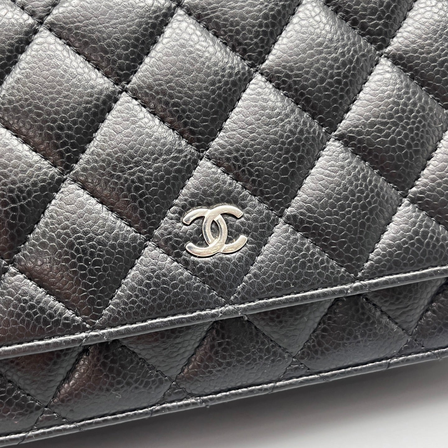 Chanel - Wallet on Chain (WOC) - Caviarskin leather - Black - (mini)
