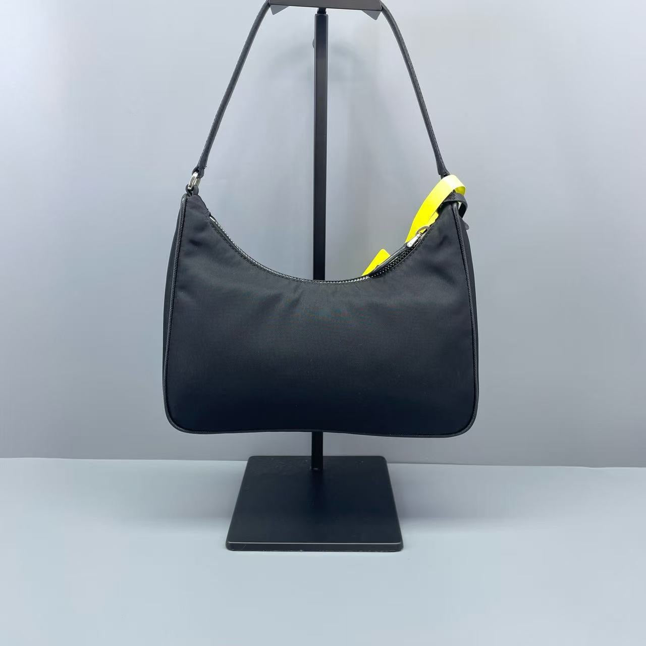 Prada - Hobo Re-Edition 2005 - Polyamide - Black - (small)